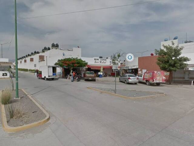 #185 - Local Comercial, Establecimiento ó Negocio para Renta en León - GT - 1